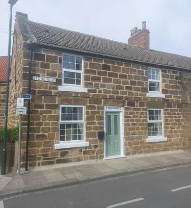 Skinningrove House | Poets Cottage