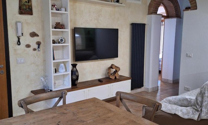 Poggibonsi Apartment | Poggibonsi casa Guglielmo Marconi