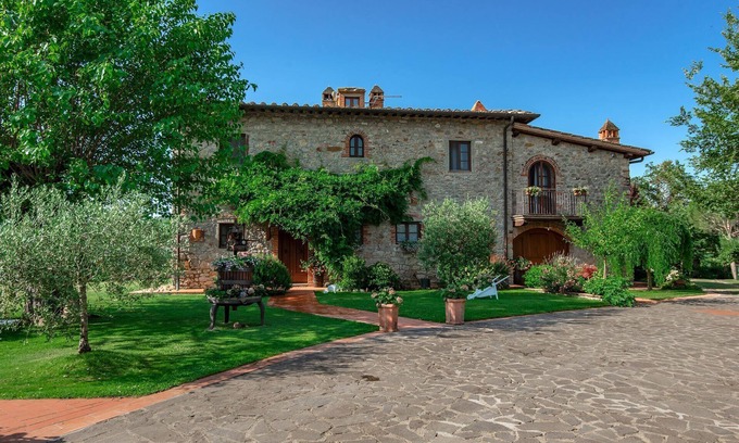 Pergine Valdarno Villa | Poggio Lungo, Pergine Valdarno, Arezzo and Cortona