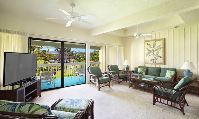 Poipu Condo | Poipu Manualoha 805 Spacious up to 6 vacationers