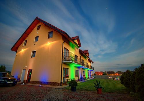 Jaroslawiec House | Pokoje Gościnne Orka