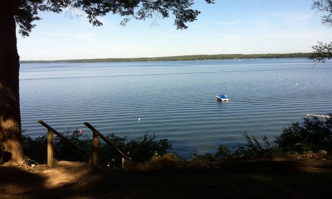 Standish Cottage | Pokomoke a Classic Sebago Lake Cottage