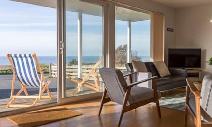 Widemouth Bay House | POLDARE - Widemouth Bay Bude Cornwall