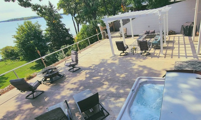 Detroit Lakes House | PONTOON INCLUDED IN PRICE, GAME ROOM, HOT TUB, SAUNA, ON BIG DETROIT LAKE!