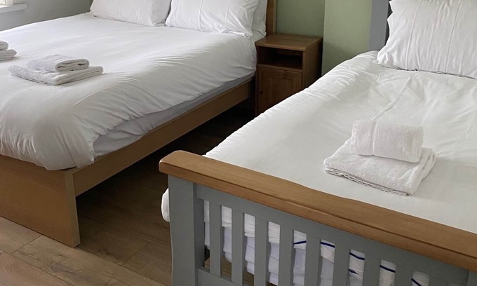 Risca House | Pontymister Retreat