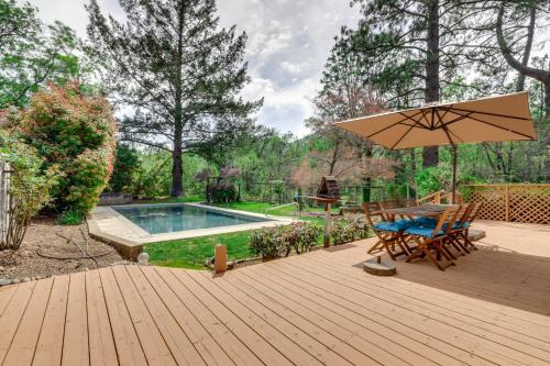Middletown House | Pool and Deck Wine Country Hideaway in Middletown!
