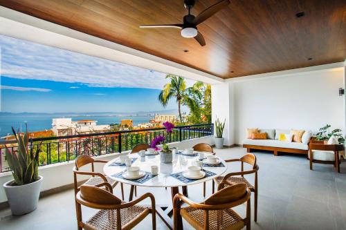 Amapas House | Pool, BBQ & Ocean View | Modern Amapas Condo