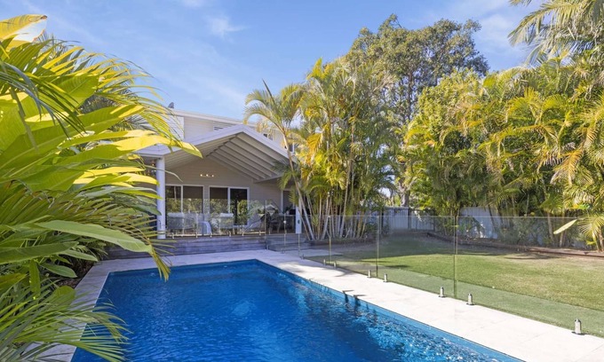 Sandy Beach House | Pool, Gorgeous BBQ Deck, Cubby House with Slide, Pet Friendly
