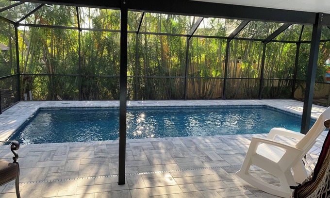 South Venice House | Pool home near Manasota Key and S Venice Beaches