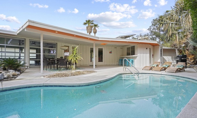 Racquet Club South House | Pool, Hot Tub, Games Room, Firepit.Private Patios and Views!