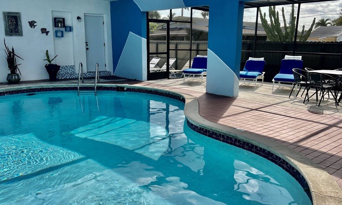 Allapattah House | Pool House in Heart of Miami-10 from South Beach