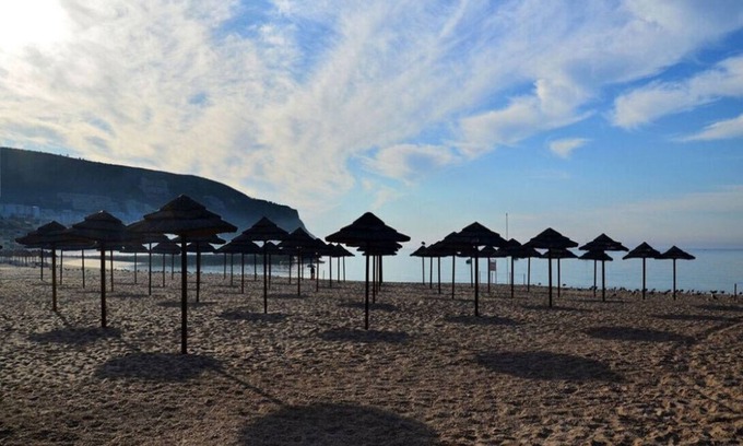 Castelo House | Pool, Nature & Beach in Sesimbra