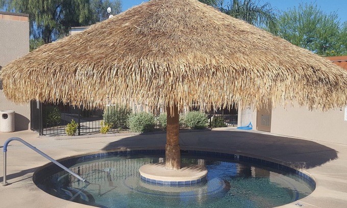 Tucson House | Pool/s - Golf - Hot Tub - So many Activities