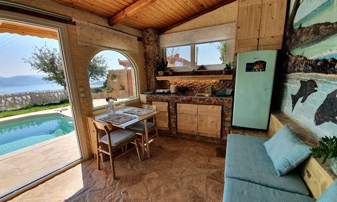 Anavyssos House | Pool Studio with panoramic view to the sea & mountains