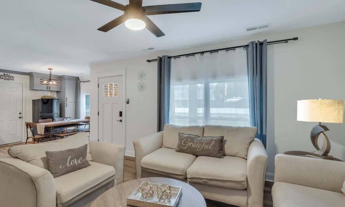 Pooler House | Pooler Charm: Cozy Retreat Minutes from Savannah