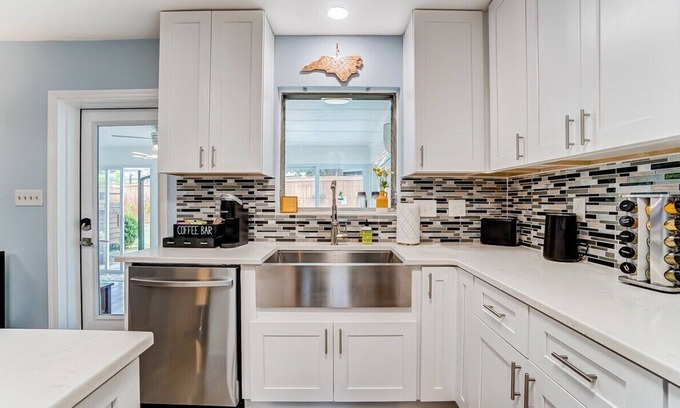 Ashbrook - Clawson Village House | Poolside Bungalow w/ Fire Pit Fun | Luxe King Suite
