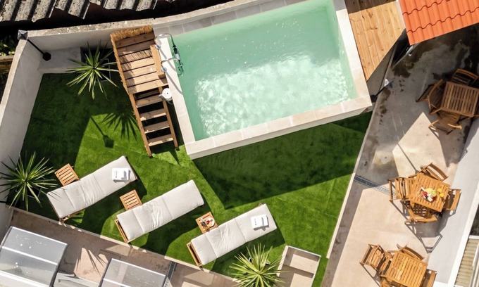 Sao Mamede de Infesta Apartment | Poolside Retreat for 12 in Three Flats by HostWise