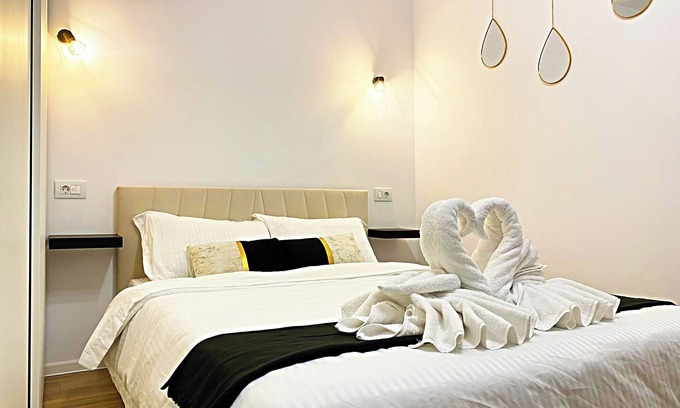 Chiajna Apartment | Popcorn and Wine, WiFi, AC, Free parking