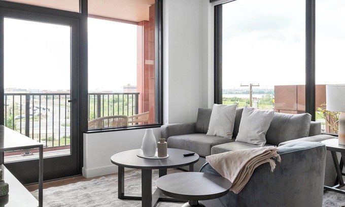 Southwest Apartment | PoplarHouse 2BD 1 - Two Bedroom Apartment, Sleeps 4