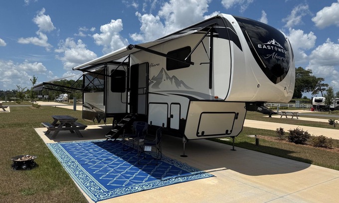 Bay Lake House | Poppop's Rambler -Luxury Living w/King, Sofa Sleeper. Delivered & Setup for You