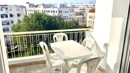 Diour Jamaa Apartment | Popular, Central & Cheap