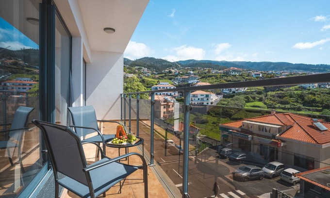 Estrela da Calheta Apartment | Porlamar Apartment by Atlantic Holiday