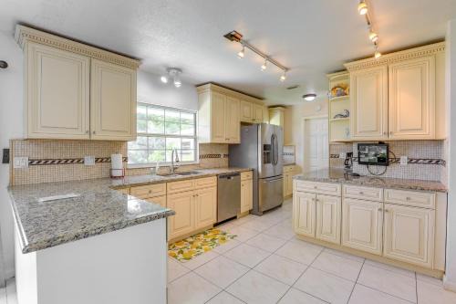 Port Saint Lucie House | Port St Lucie Vacation Rental 9 Mi to Beach