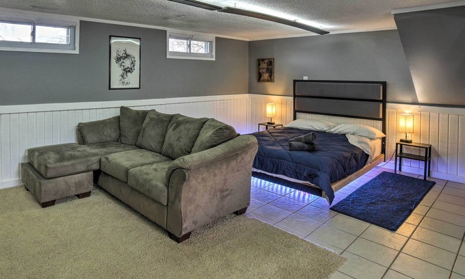 Portage Apartment | Portage Studio: 11 Miles to Indiana Dunes!