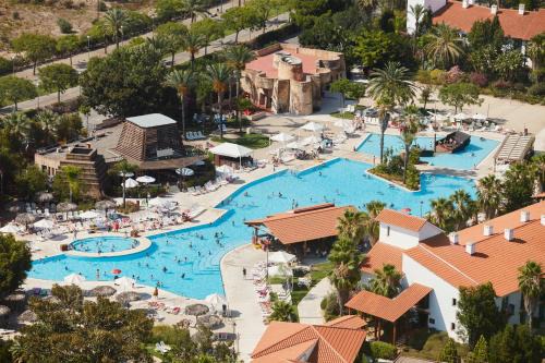 Salou Hotel | PortAventura Hotel El Paso - Includes unlimited access to PortAventura Park & 1 access to Ferrari Land