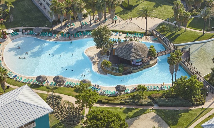 Salou Hotel | PortAventura Hotel Roulette - Includes unlimited access to PortAventura Park & 1 access to Ferrari Land