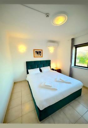 Portimao House | Portimao Central Holiday Guesthouse