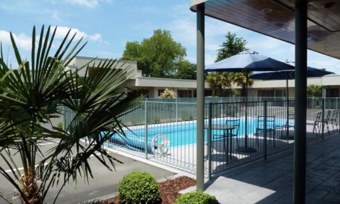 Hastings Hotel | Portmans Motor Lodge
