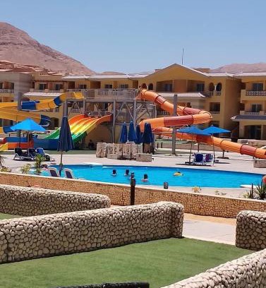 Ras Sudar Apartment | Porto El Sokhna Aqua park - families only