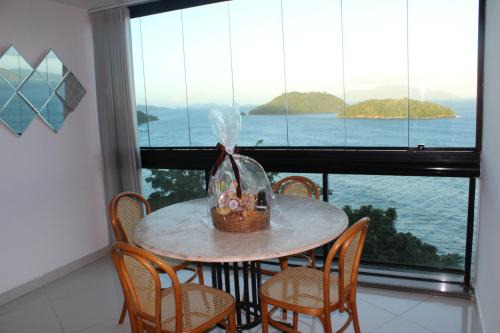 Conceicao de Jacarei Apartment | Porto Real Resort - Apto 3 Suites Vista para o Mar