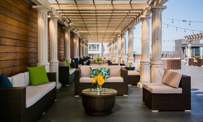 Little Italy Hotel | Porto Vista Hotel Downtown