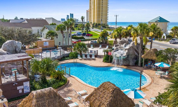 West Panama City Beach Condo | Portside Resort – Pet Friendly by Panhandle Getaways