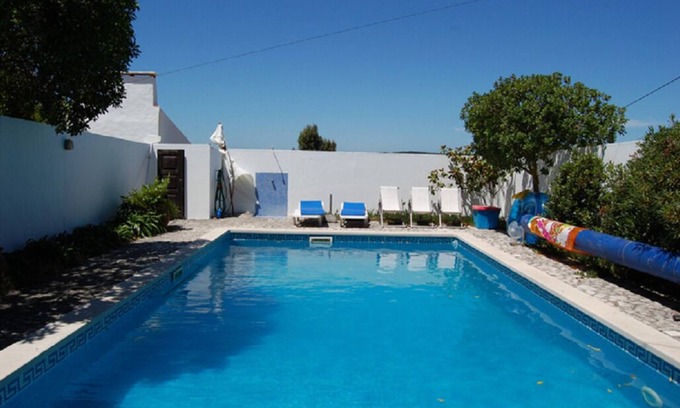 Obidos Cottage | Portugal Silver Coast: big old house with large garden and private pool