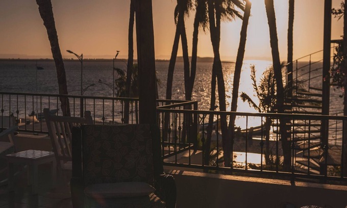 Esterito Apartment | Posada de las Flores Standad room 440, Luxury and confort on the malecon