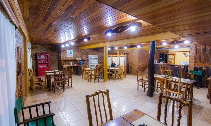 Puerto Iguazu Hotel | Posada los Tajibos