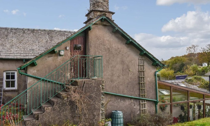 Grange-over-Sands Cottage | Positioned at the top of the ’Old Farmhouse’ boasting character beams and plenty of old charm.