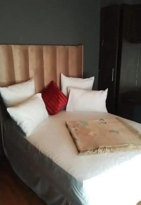 Potchefstroom House | Potch Geasthouse