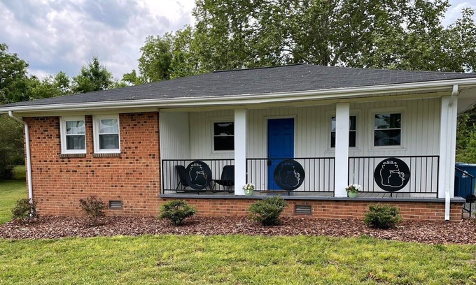 Seagrove House | Potters Rest - Entire home