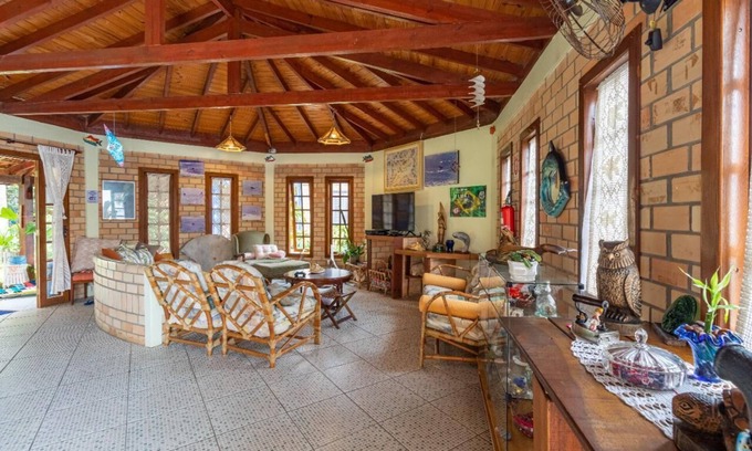 Garopaba Hotel | Pousada Baleia Franca