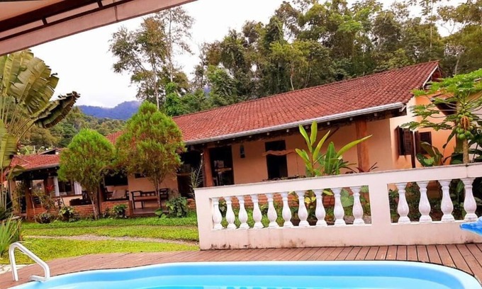 Paraty Hotel | POUSADA BEIJA-FLOR