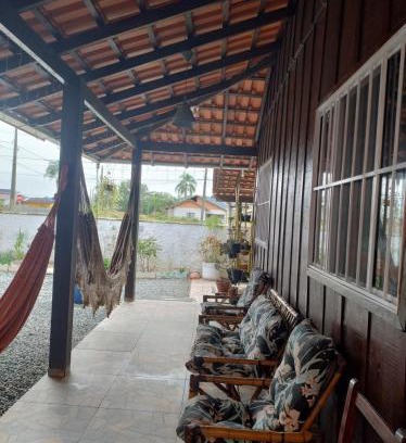 Ubatuba House | Pousada do vô Bi 03