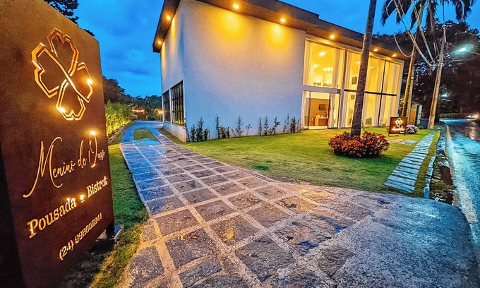 Penedo Hotel | Pousada menino de ouro