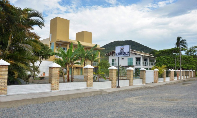 Praia da Armacao do Itapocoroi Hotel | Pousada Nascer do Sol