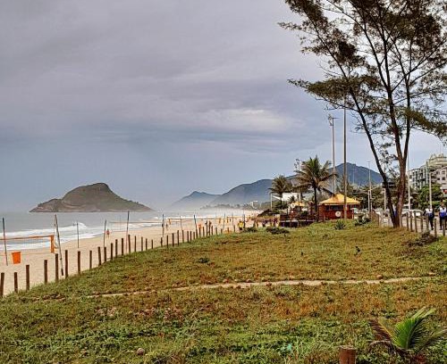 Recreio dos Bandeirantes Apartment | Pousada pedra do Recreio