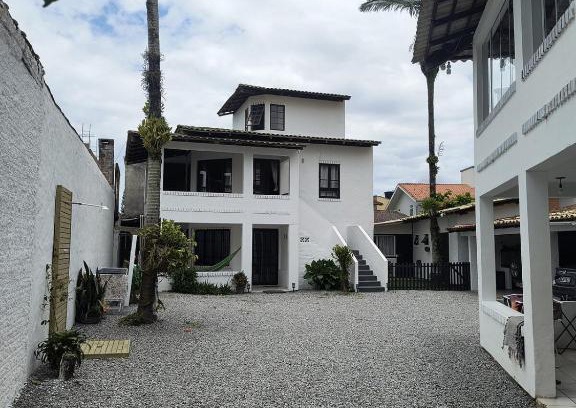 Cachoeira do Bom Jesus Apartment | Pousada Recanto das Palmeiras