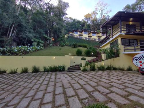 Monte Verde House | Pousada Villa de charme hospedagem com hidromassagem e lareira